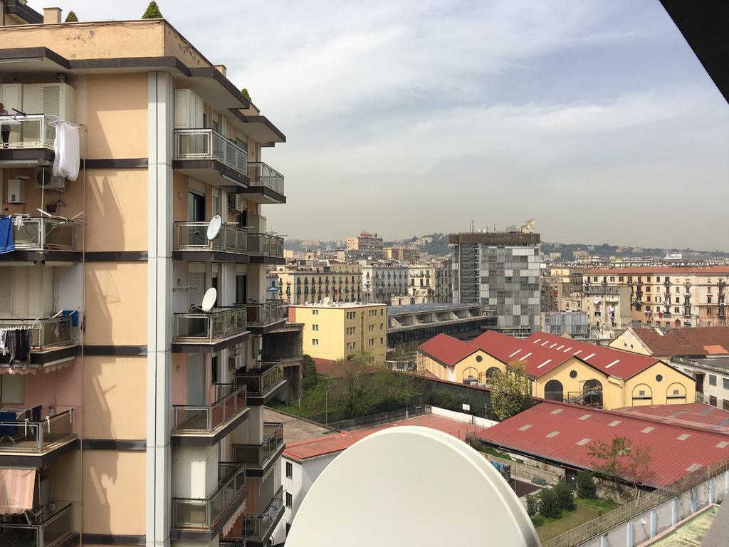 Supera Napoli Apartment Екстериор снимка