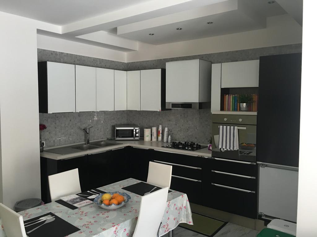 Supera Napoli Apartment Екстериор снимка