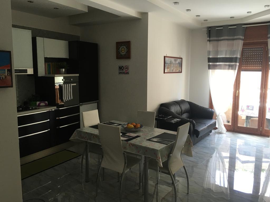 Supera Napoli Apartment Екстериор снимка