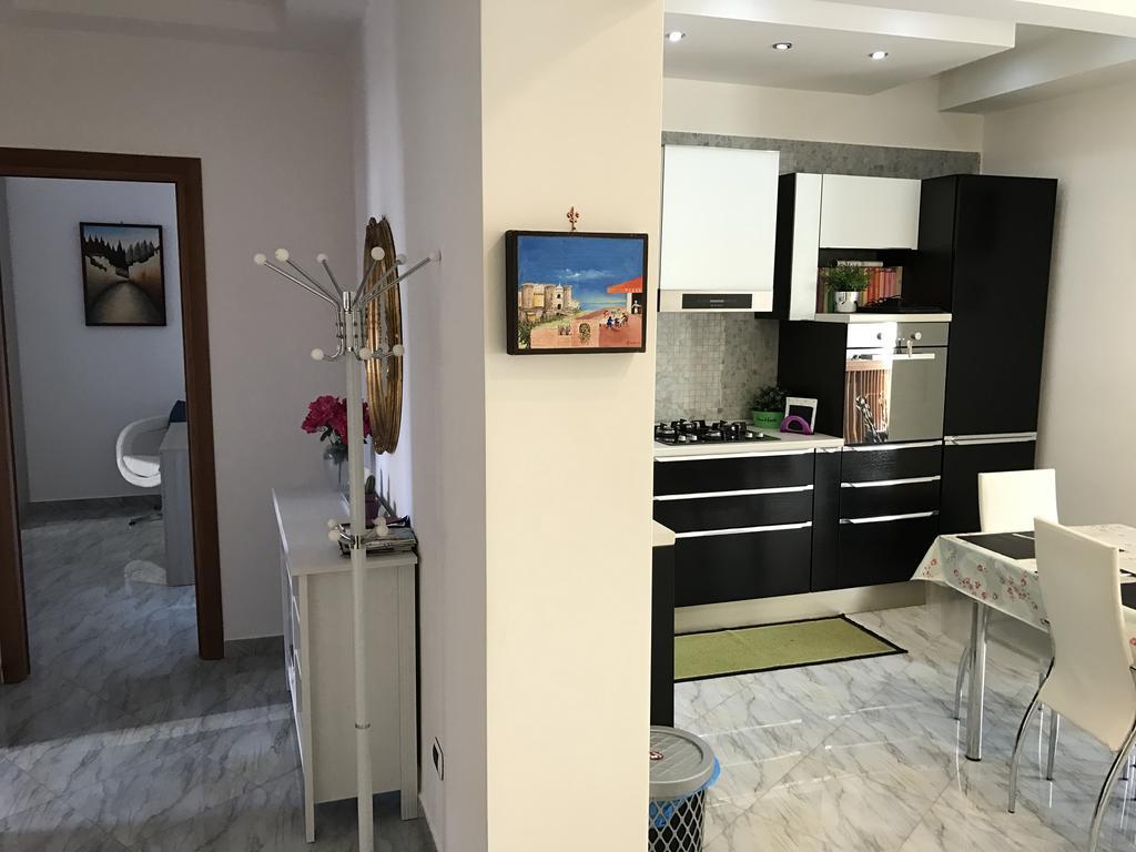 Supera Napoli Apartment Екстериор снимка