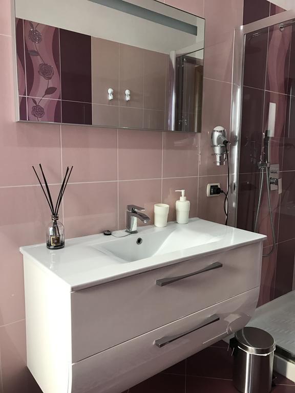 Supera Napoli Apartment Екстериор снимка